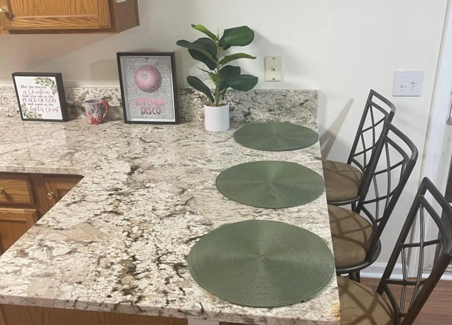 שרלוט Charming Entire 3 Bedrooms House With Ac And Wifi 0*,  ארצות הברית